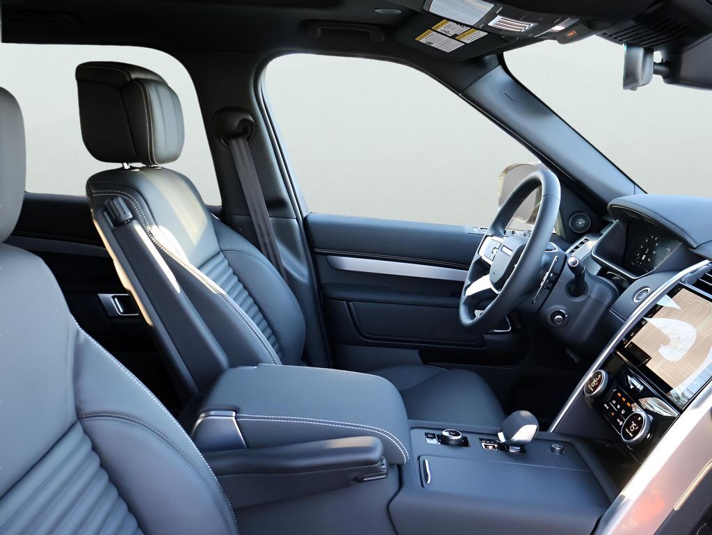 2026 Land Rover Discovery San Clemente CA