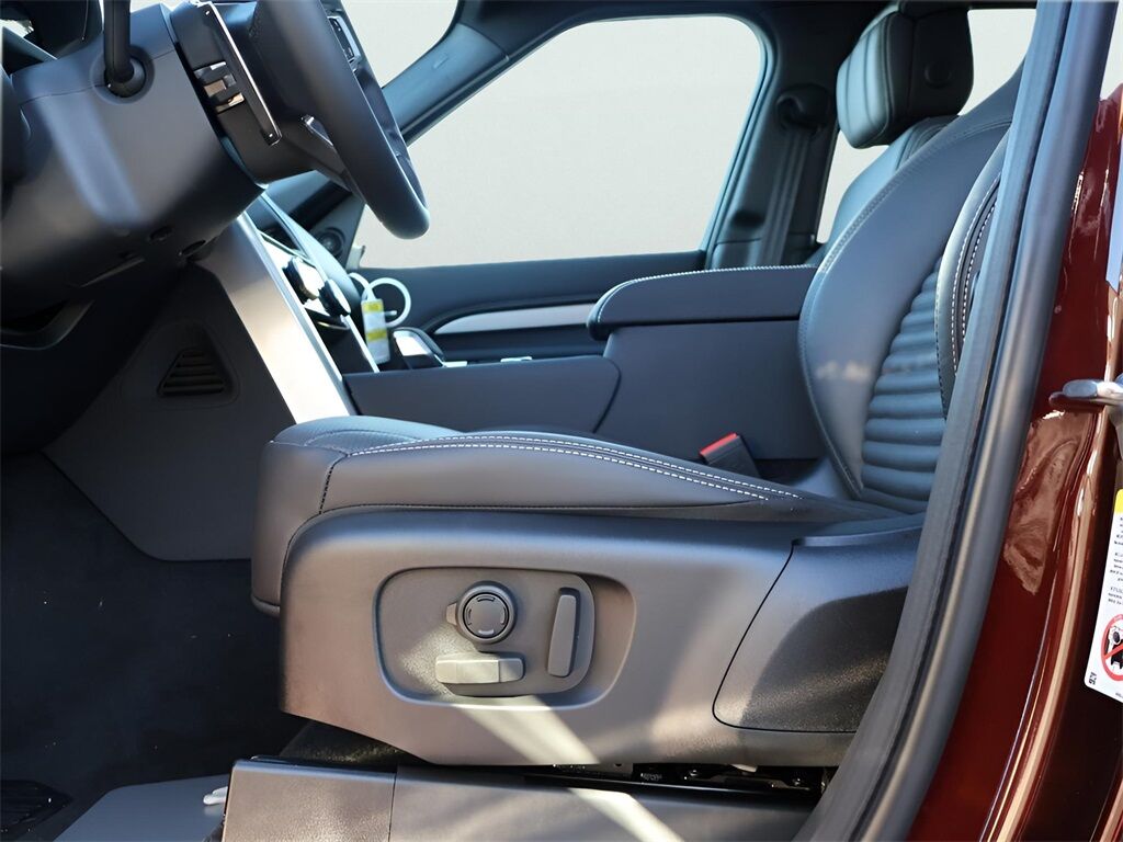 2026 Land Rover Discovery San Clemente CA