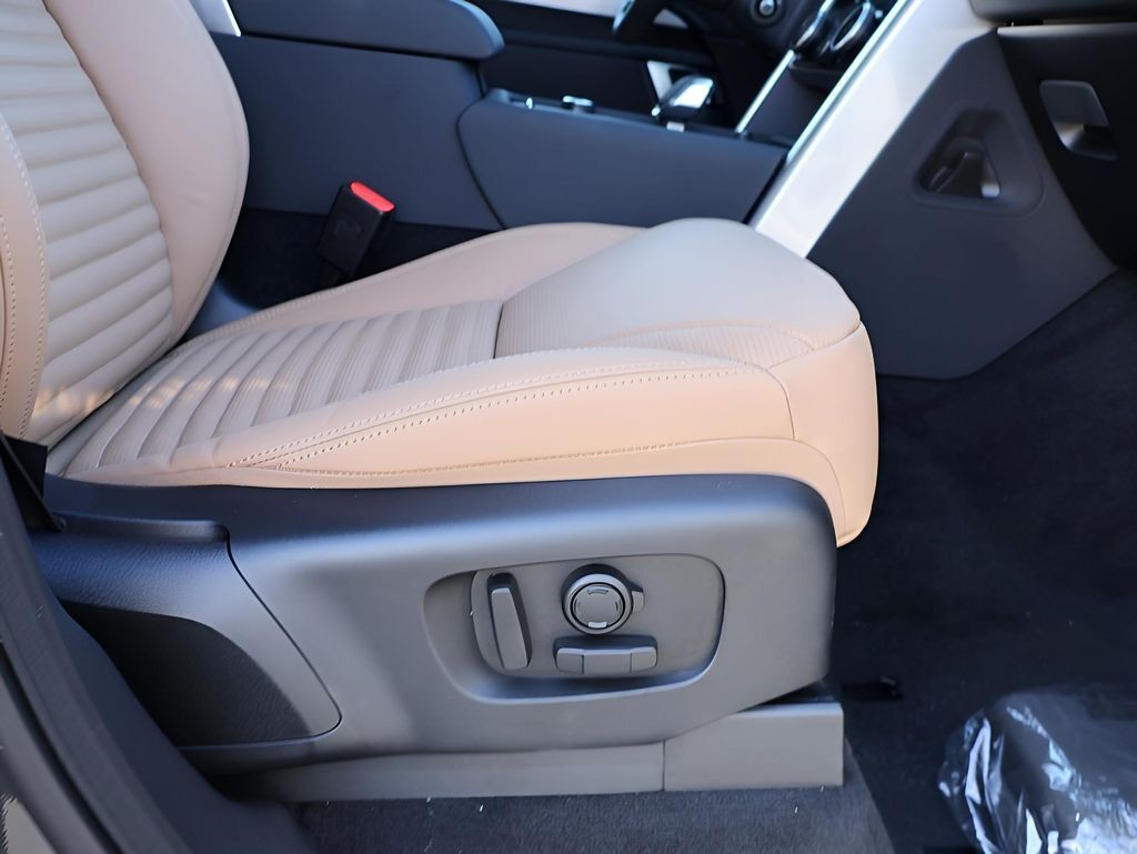 2026 Land Rover Discovery San Clemente CA