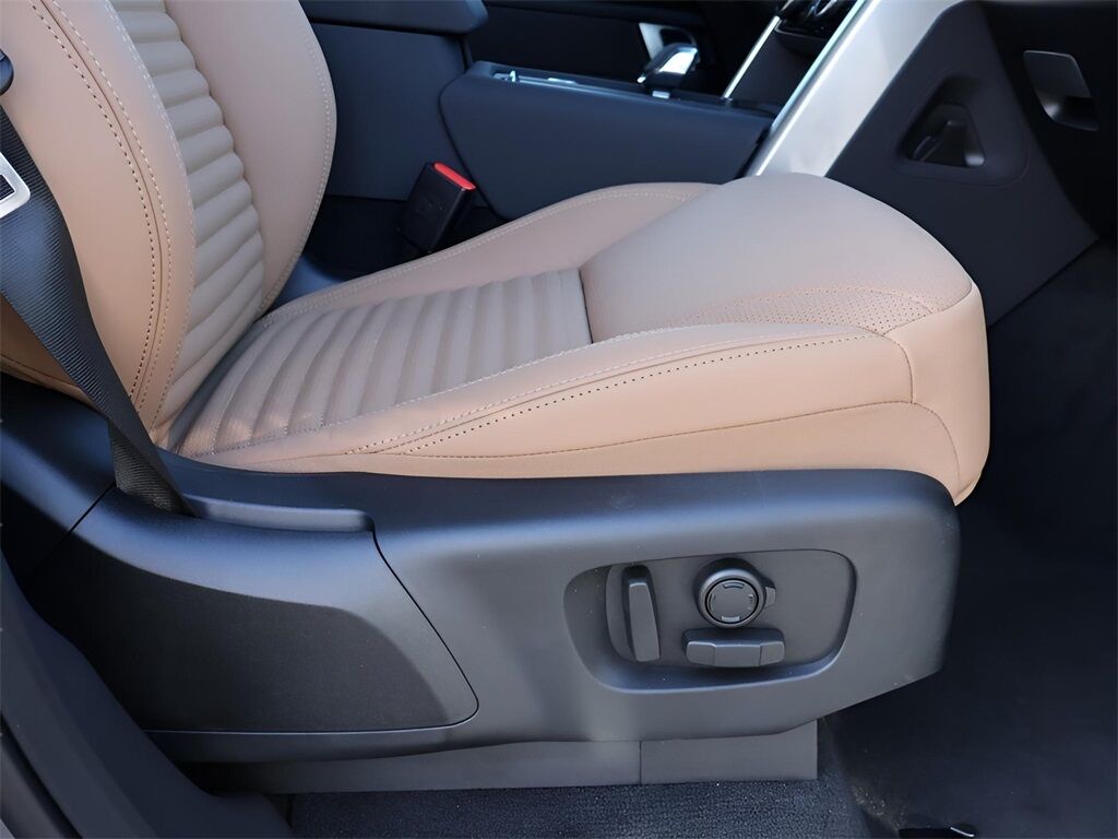 2026 Land Rover Discovery San Clemente CA