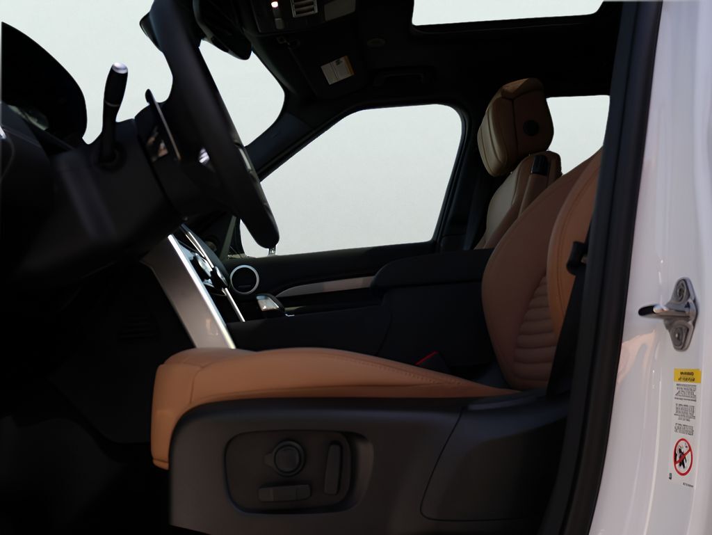 2026 Land Rover Discovery Dynamic SE San Clemente CA