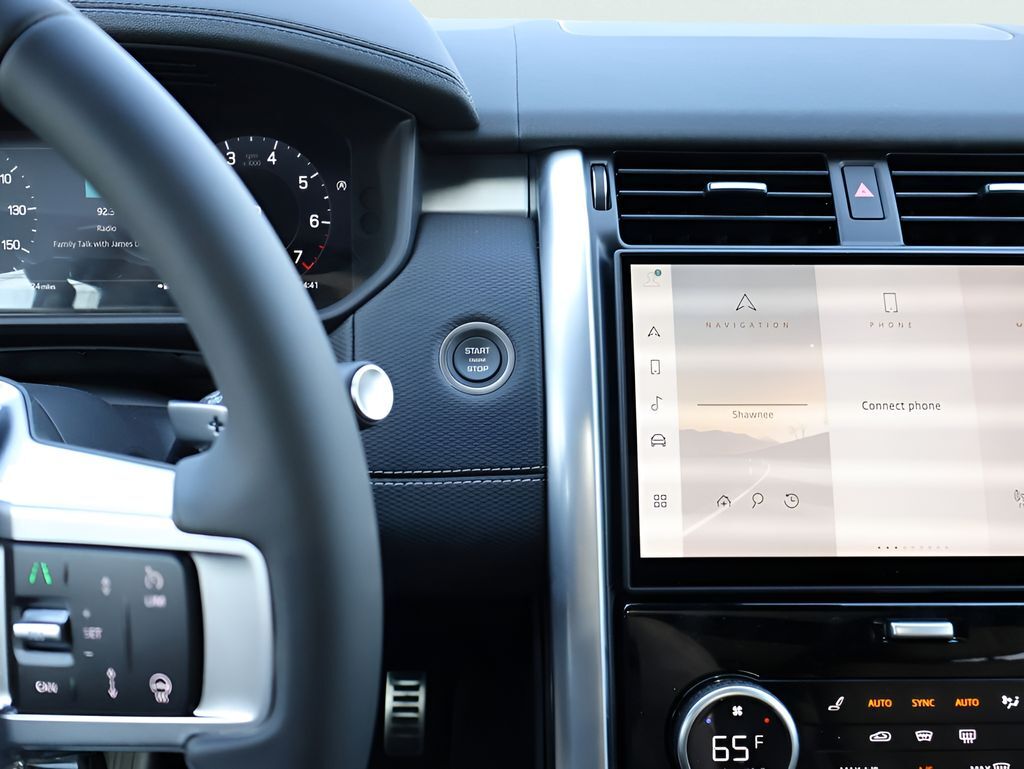 2026 Land Rover Discovery Dynamic SE San Clemente CA