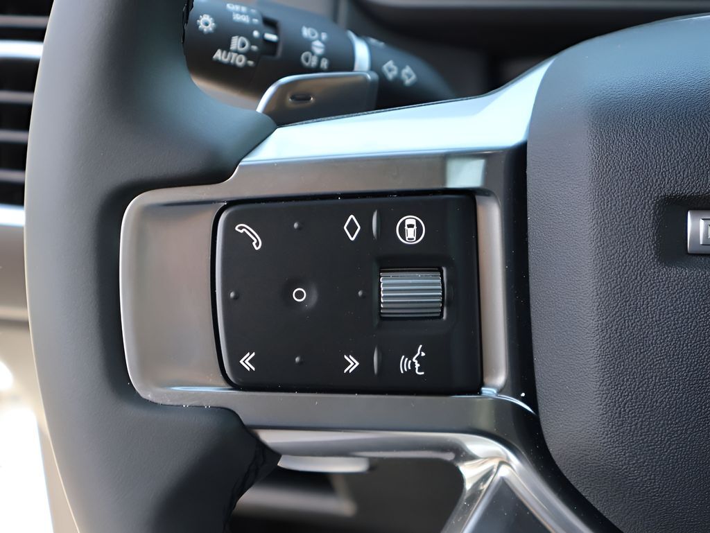 2026 Land Rover Discovery Dynamic SE San Clemente CA