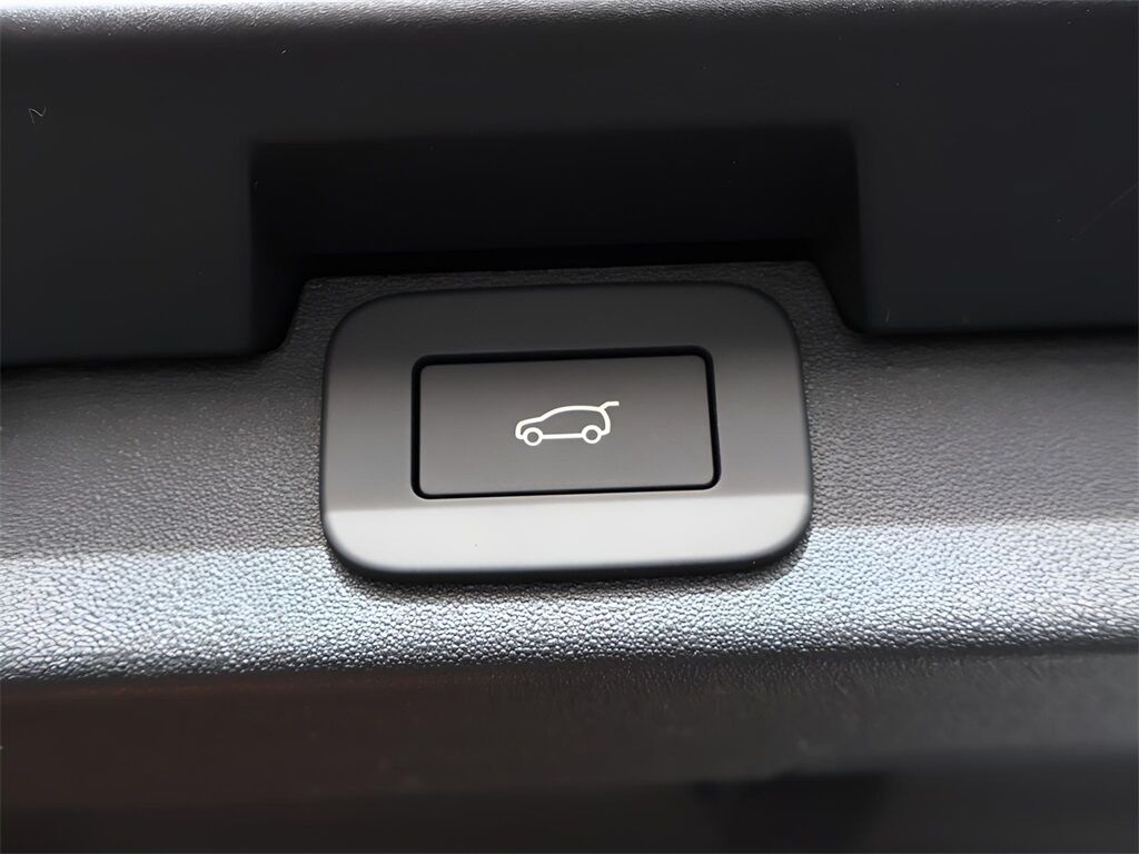 2026 Land Rover Discovery Dynamic SE San Clemente CA