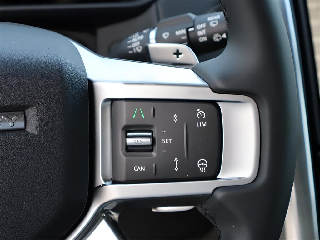 2026 Land Rover Discovery Dynamic SE San Clemente CA