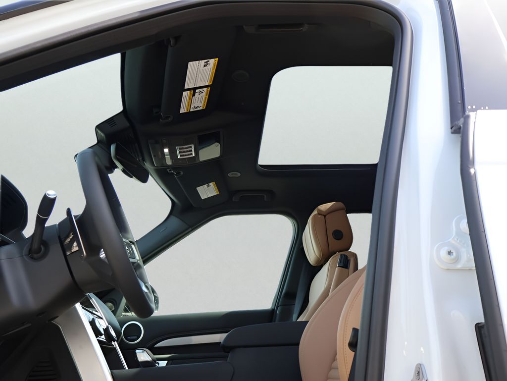 2026 Land Rover Discovery Dynamic SE San Clemente CA