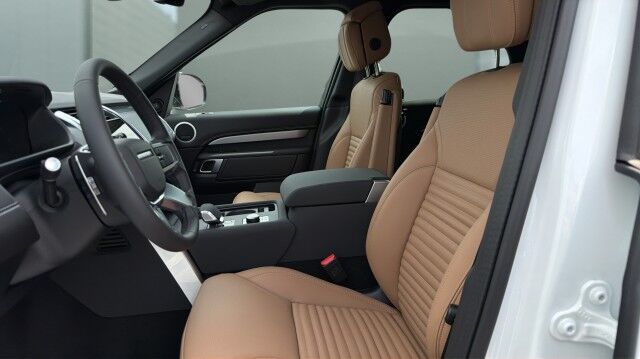 2026 Land Rover Discovery Dynamic SE San Juan TX 2026 Land Rover Discovery Dynamic SE San Juan TX