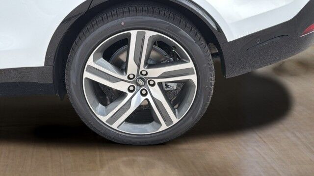 2026 Land Rover Discovery Dynamic SE San Juan TX 2026 Land Rover Discovery Dynamic SE San Juan TX