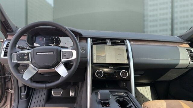 2026 Land Rover Discovery Dynamic SE San Juan TX 2026 Land Rover Discovery Dynamic SE San Juan TX