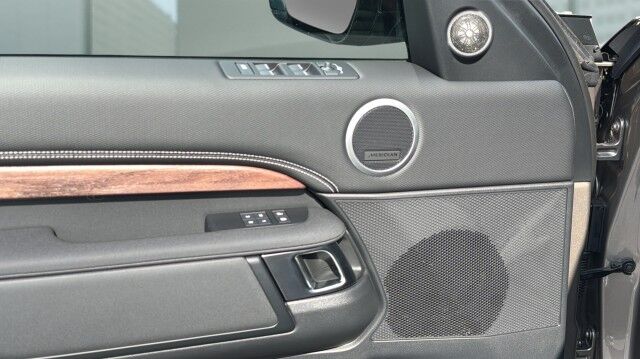 2026 Land Rover Discovery Dynamic SE San Juan TX 2026 Land Rover Discovery Dynamic SE San Juan TX