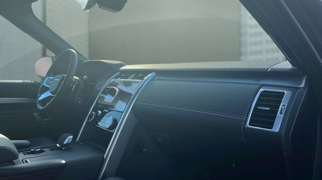 2026 Land Rover Discovery Gemini Edition San Juan TX 2026 Land Rover Discovery Gemini Edition San Juan TX