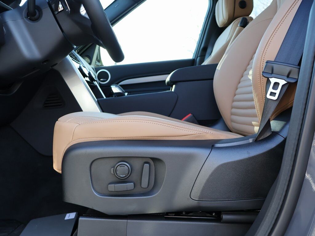 2026 Land Rover Discovery Tempest Edition San Clemente CA