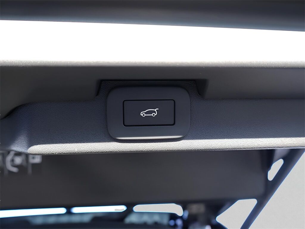 2026 Land Rover Discovery Tempest Edition San Clemente CA