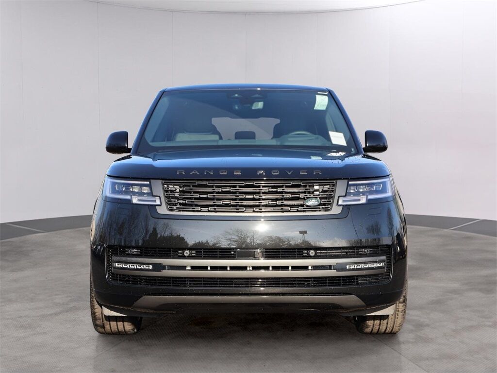 2026 Land Rover Range Rover SE