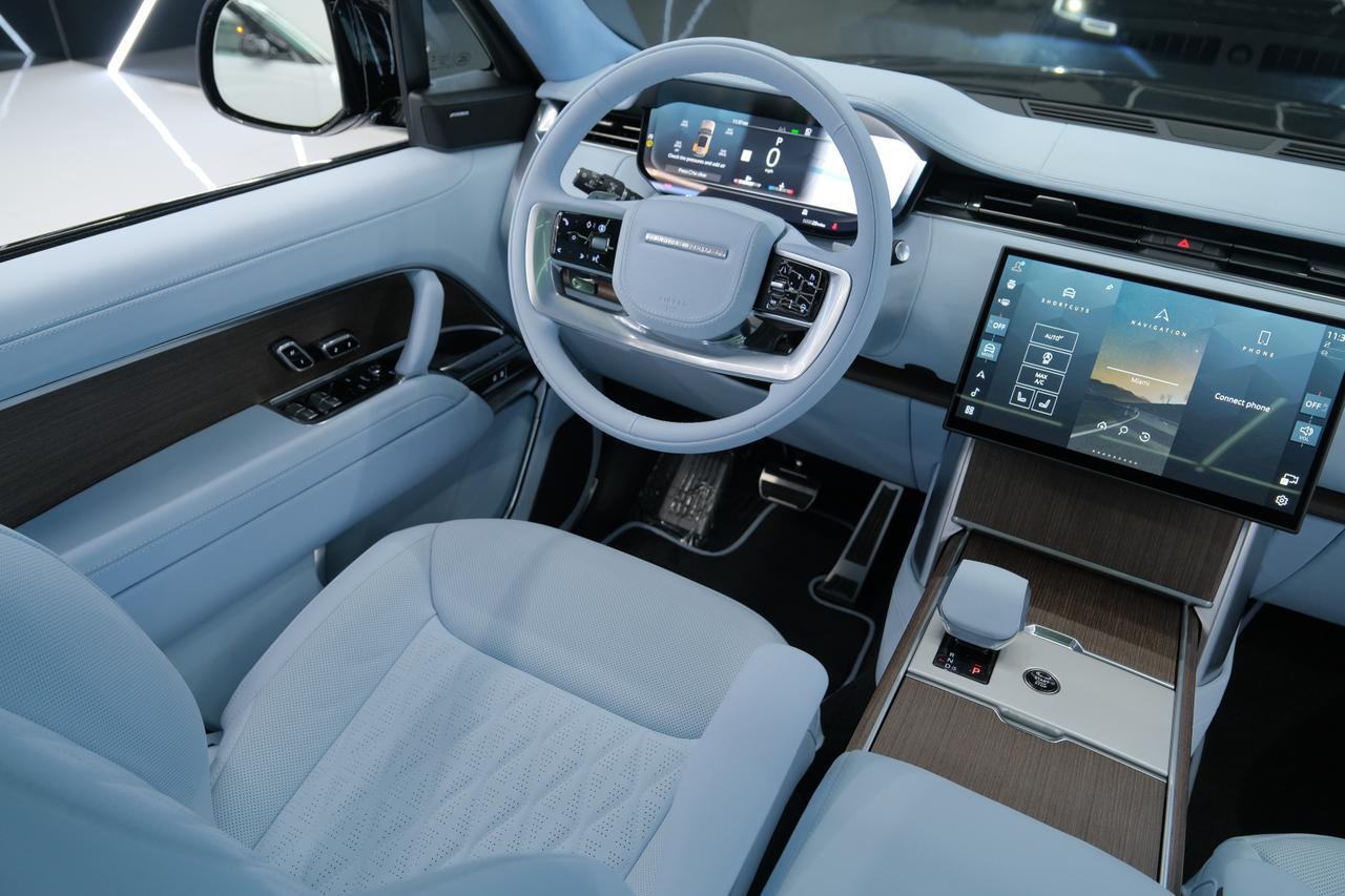 2026 Land Rover Range Rover SE Miami FL