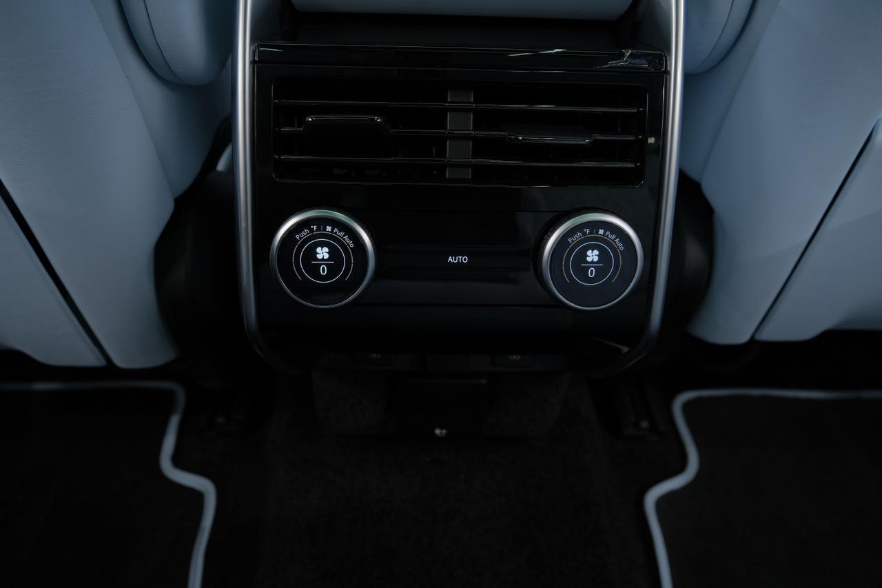 2026 Land Rover Range Rover SE Miami FL