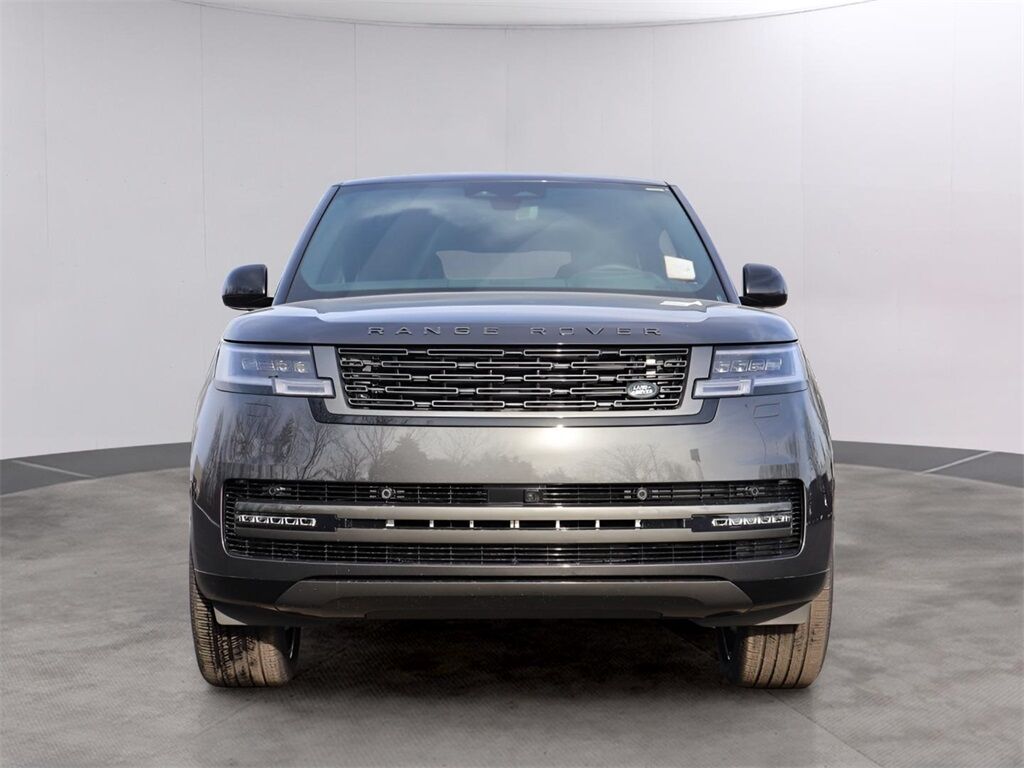 2026 Land Rover Range Rover SE