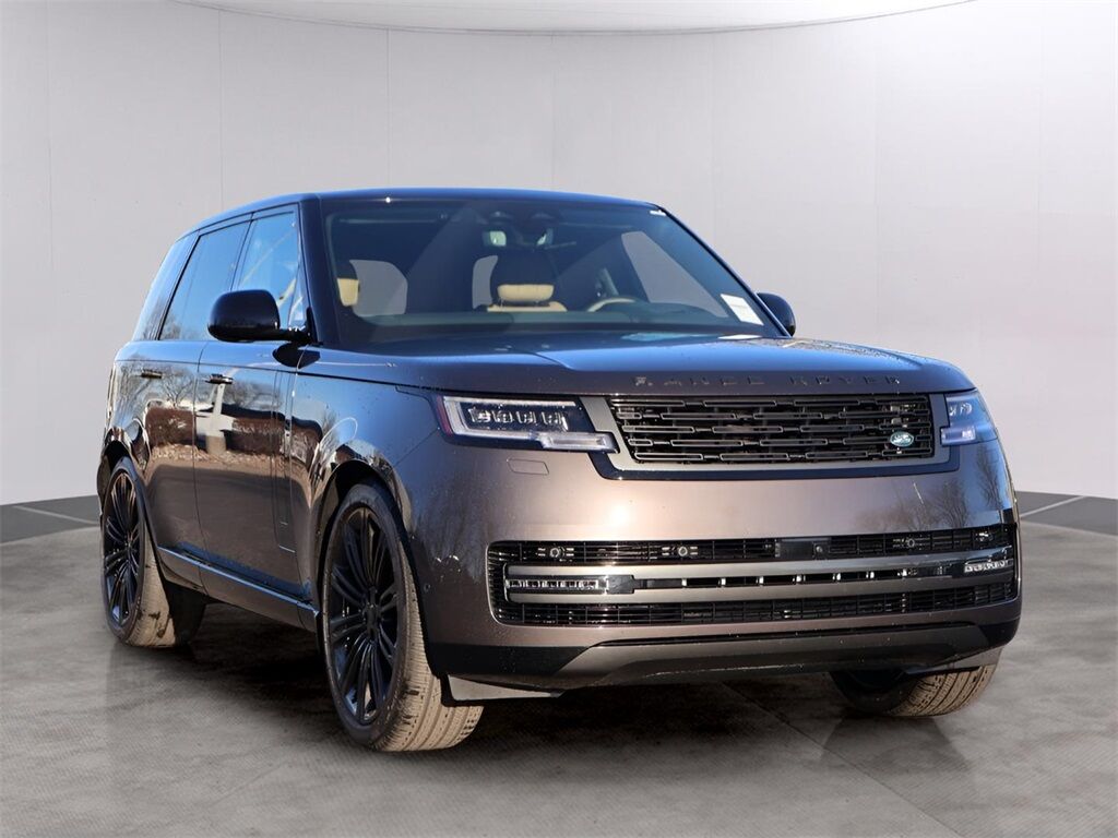 2026 Land Rover Range Rover SE