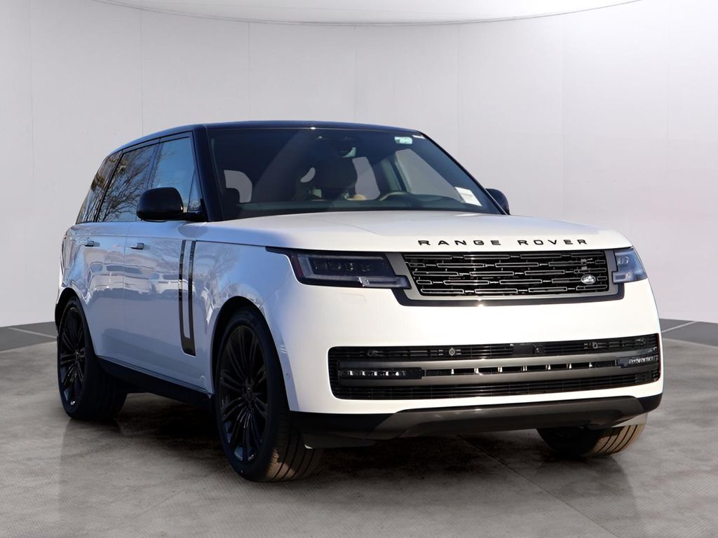 2026 Land Rover Range Rover SE