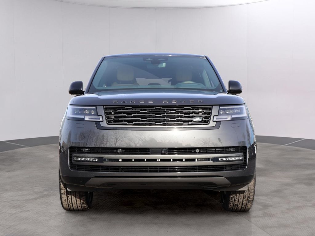 2026 Land Rover Range Rover SE