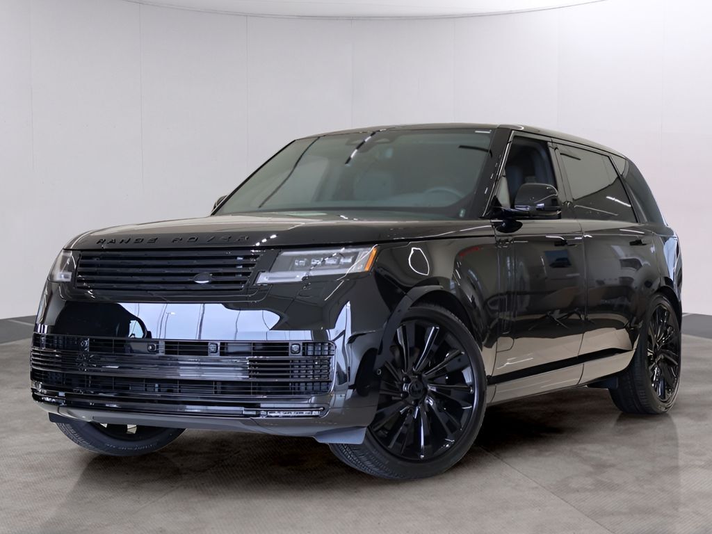 2026 Land Rover Range Rover SV
