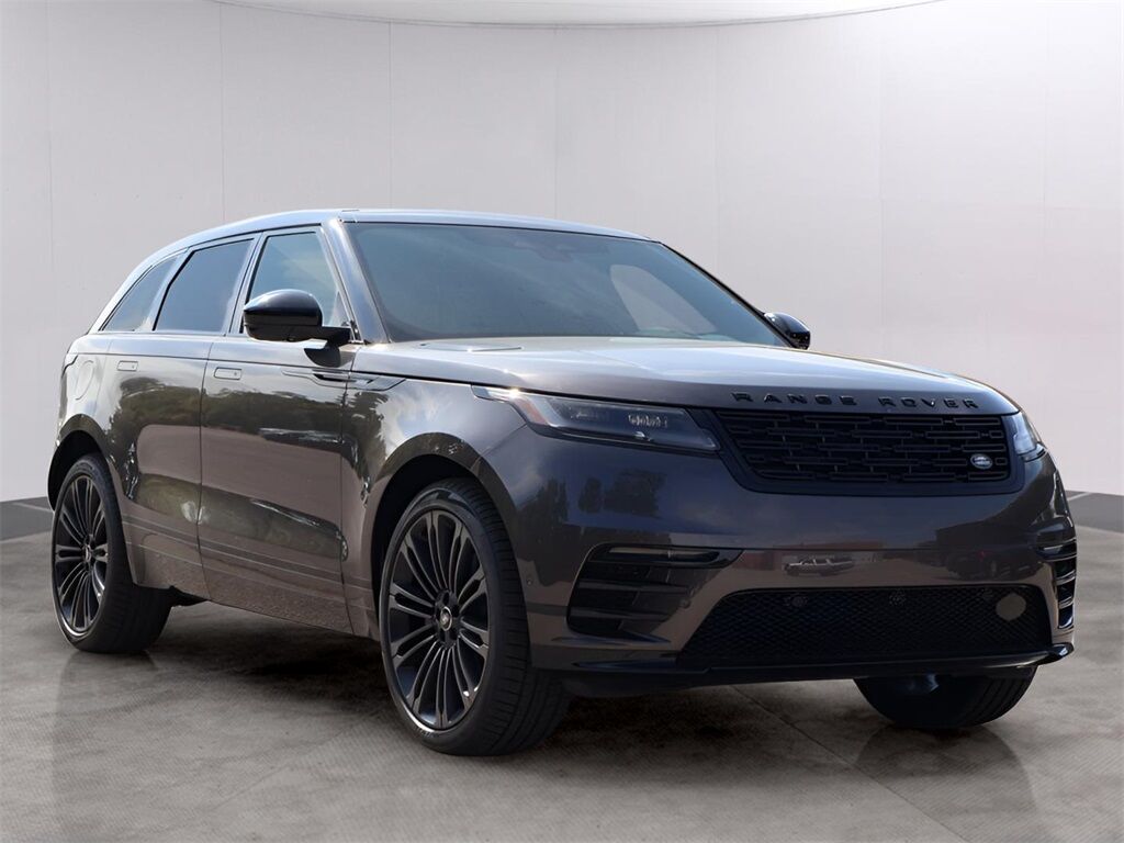 2026 Land Rover Range Rover Velar Dynamic SE