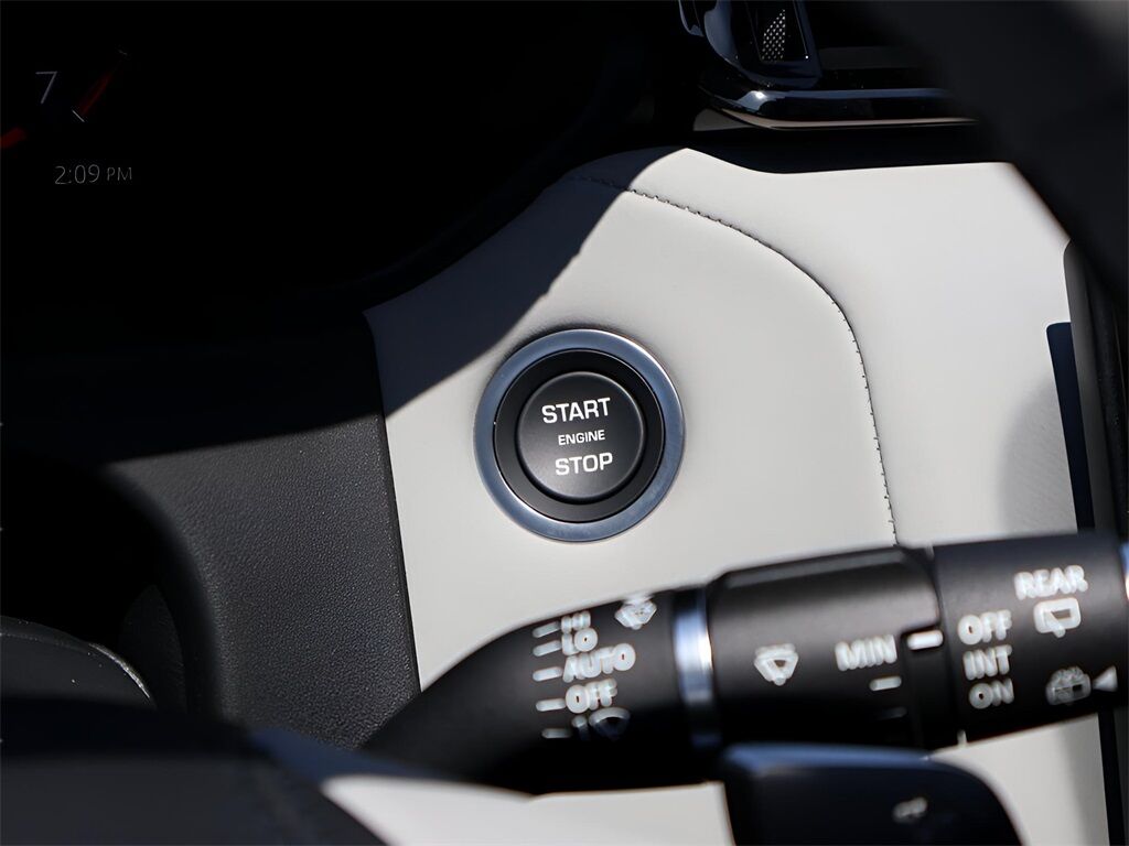 2026 Land Rover Range Rover Velar Dynamic SE San Clemente CA