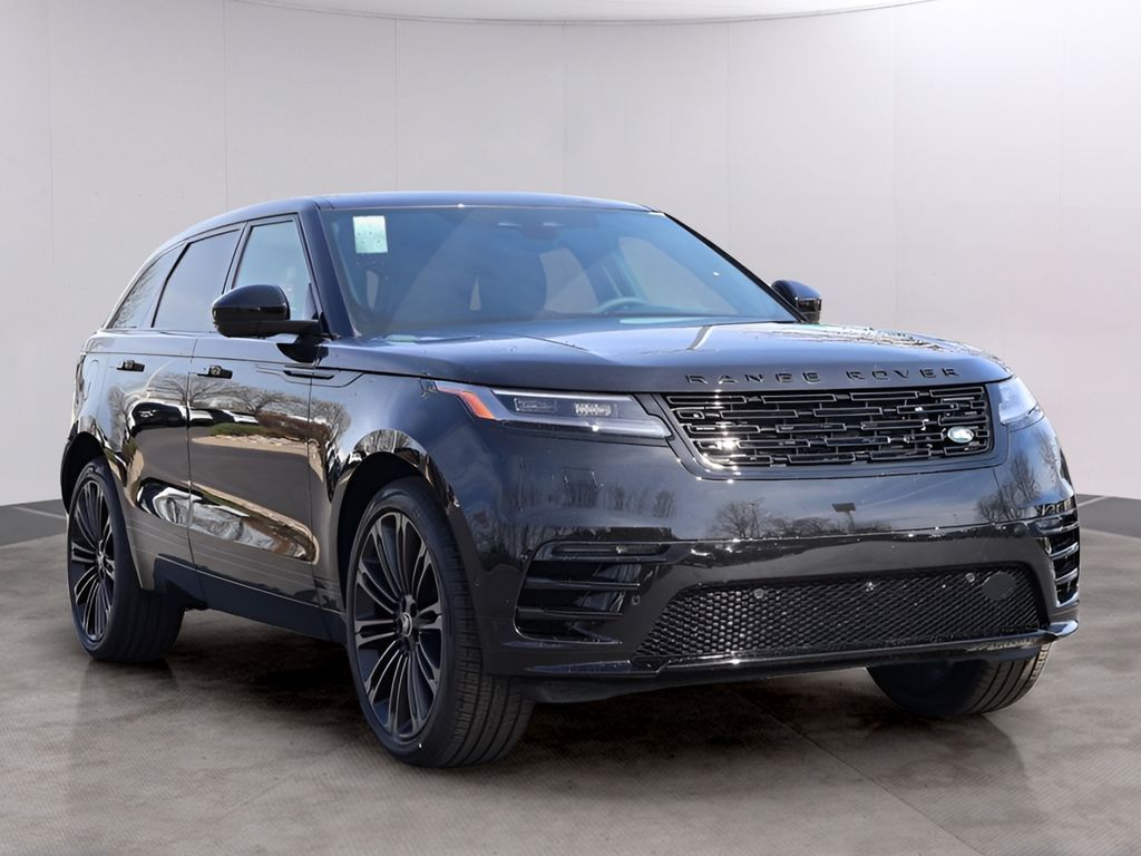 2026 Land Rover Range Rover Velar Dynamic SE