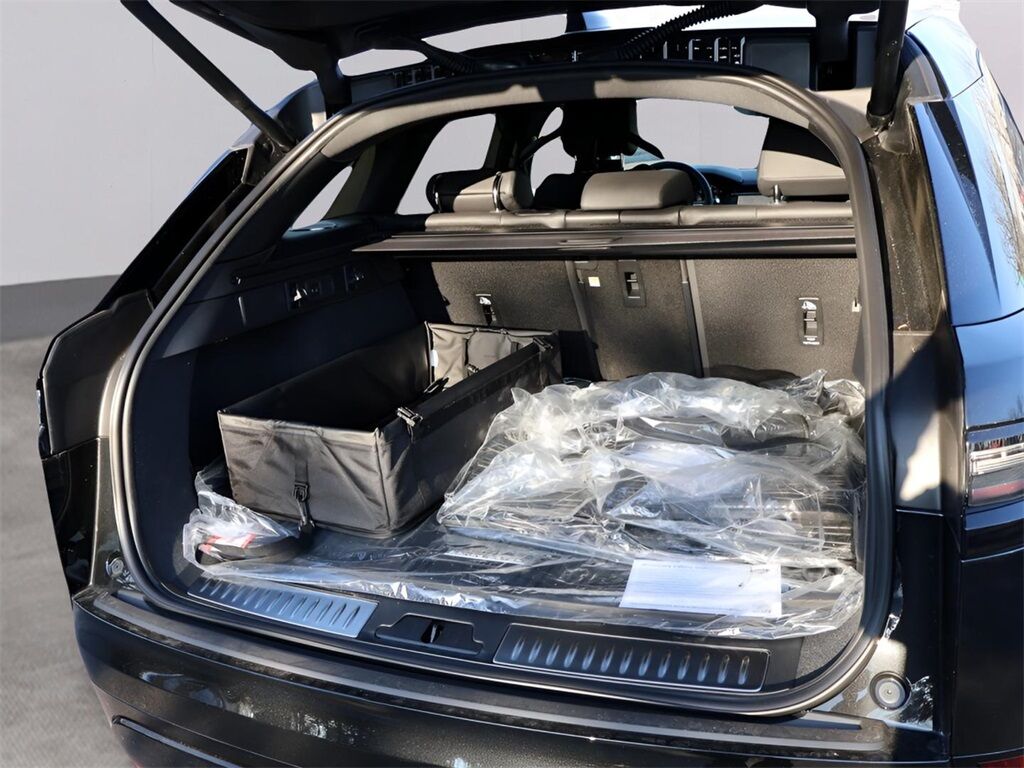 2026 Land Rover Range Rover Velar Dynamic SE San Clemente CA