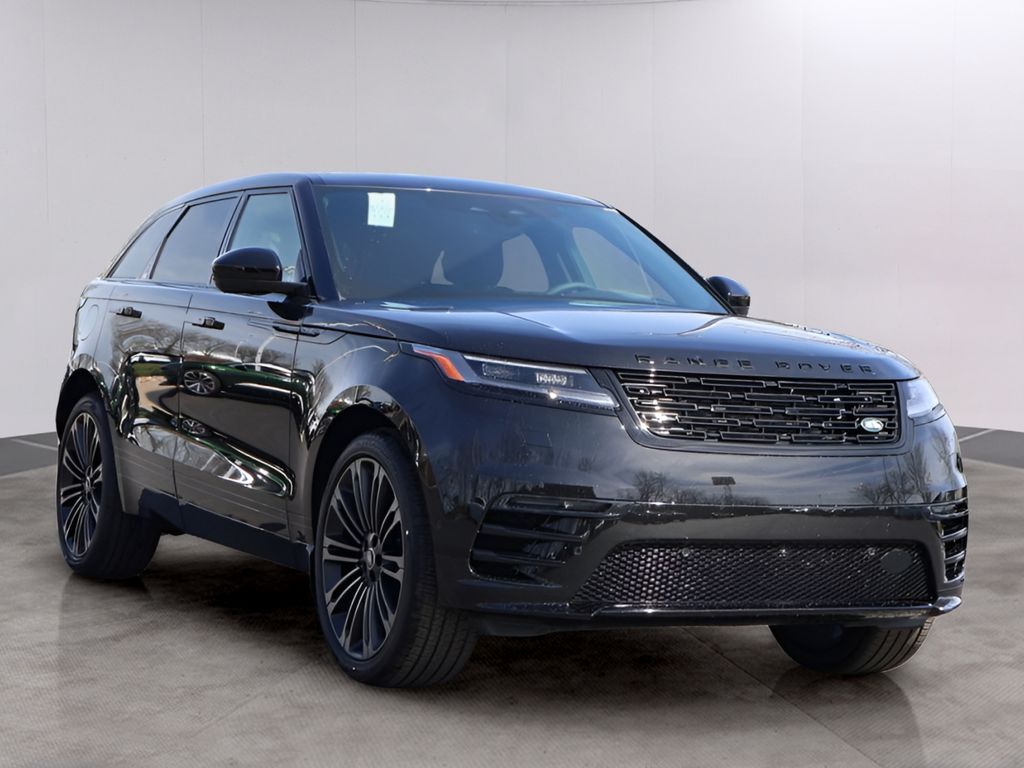 2026 Land Rover Range Rover Velar Dynamic SE