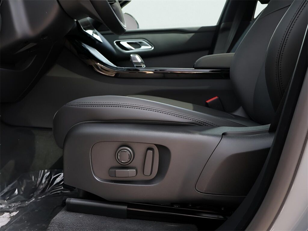 2026 Land Rover Range Rover Velar Dynamic SE San Clemente CA