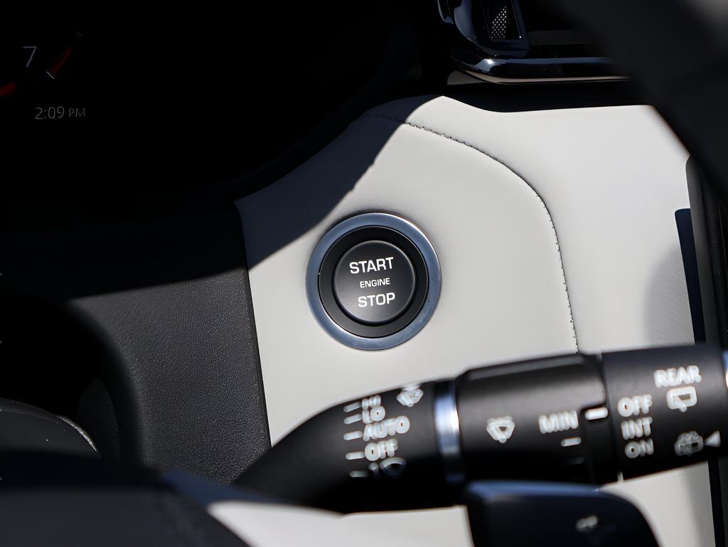 2026 Land Rover Range Rover Velar Dynamic SE San Clemente CA