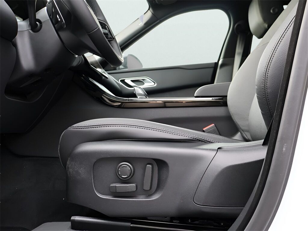 2026 Land Rover Range Rover Velar Dynamic SE San Clemente CA