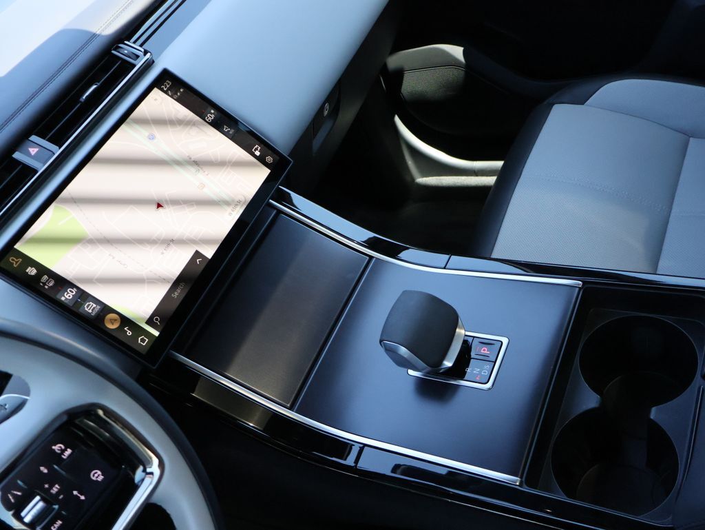 2026 Land Rover Range Rover Velar Dynamic SE San Clemente CA