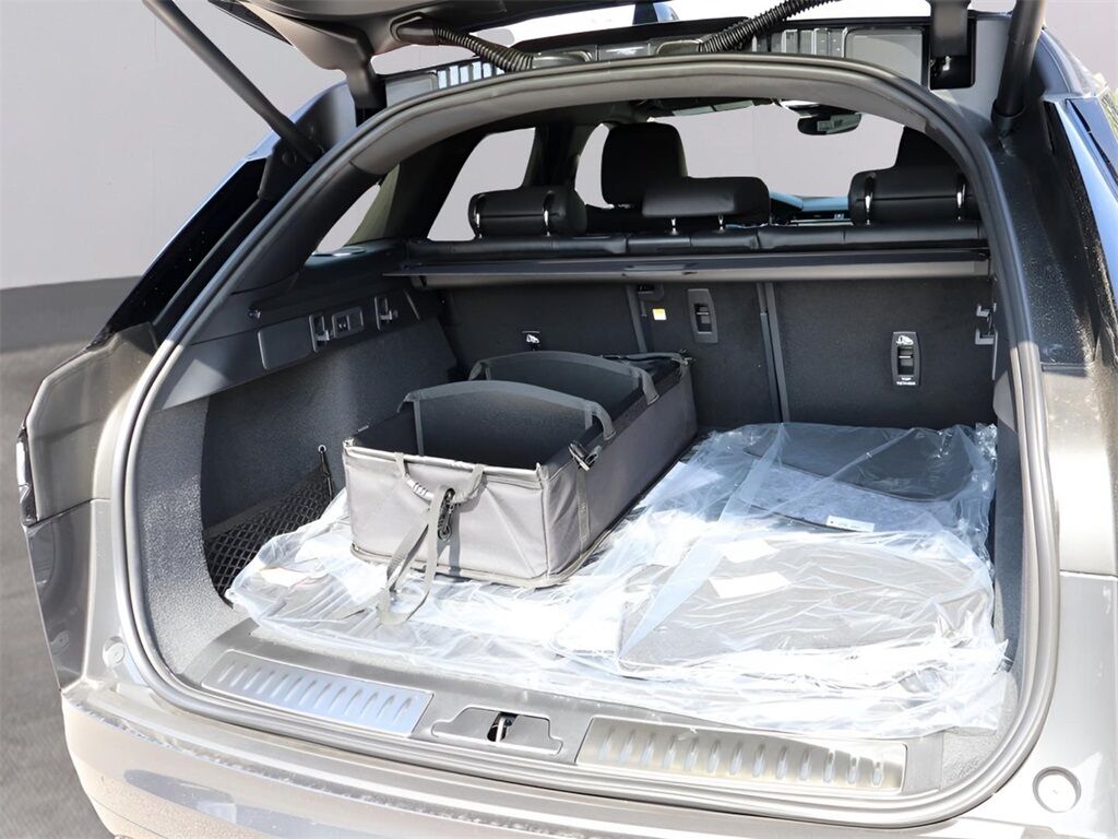 2026 Land Rover Range Rover Velar Dynamic SE San Clemente CA