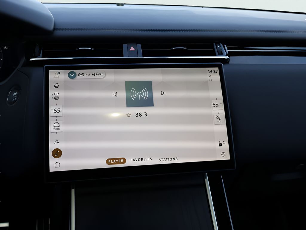 2026 Land Rover Range Rover Velar Dynamic SE San Clemente CA