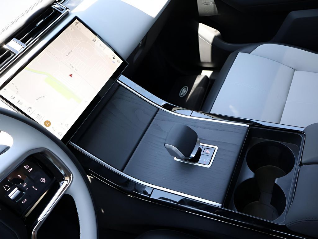 2026 Land Rover Range Rover Velar Dynamic SE San Clemente CA