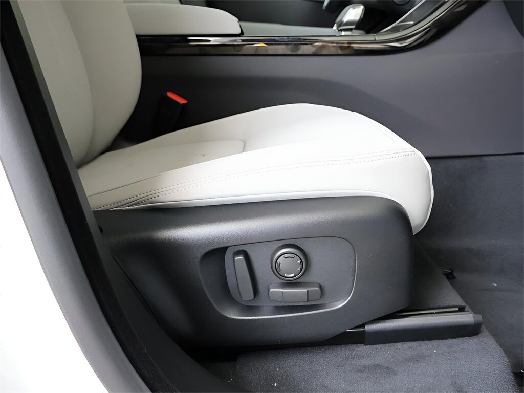 2026 Land Rover Range Rover Velar Dynamic SE San Clemente CA