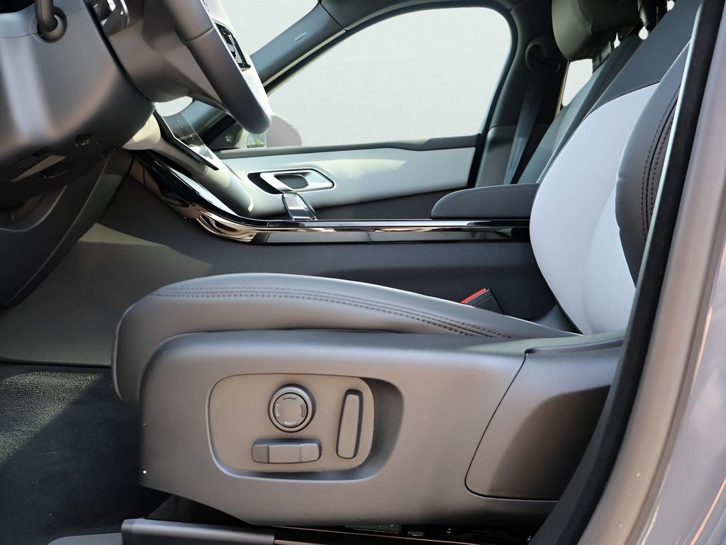 2026 Land Rover Range Rover Velar Dynamic SE San Clemente CA