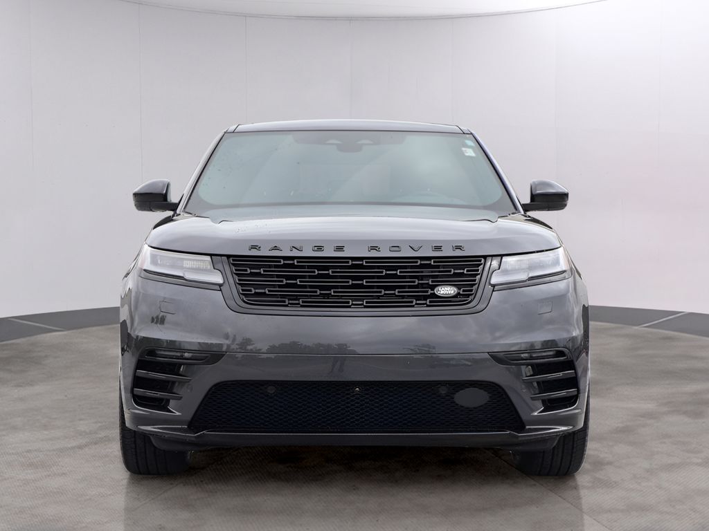 2026 Land Rover Range Rover Velar Dynamic SE