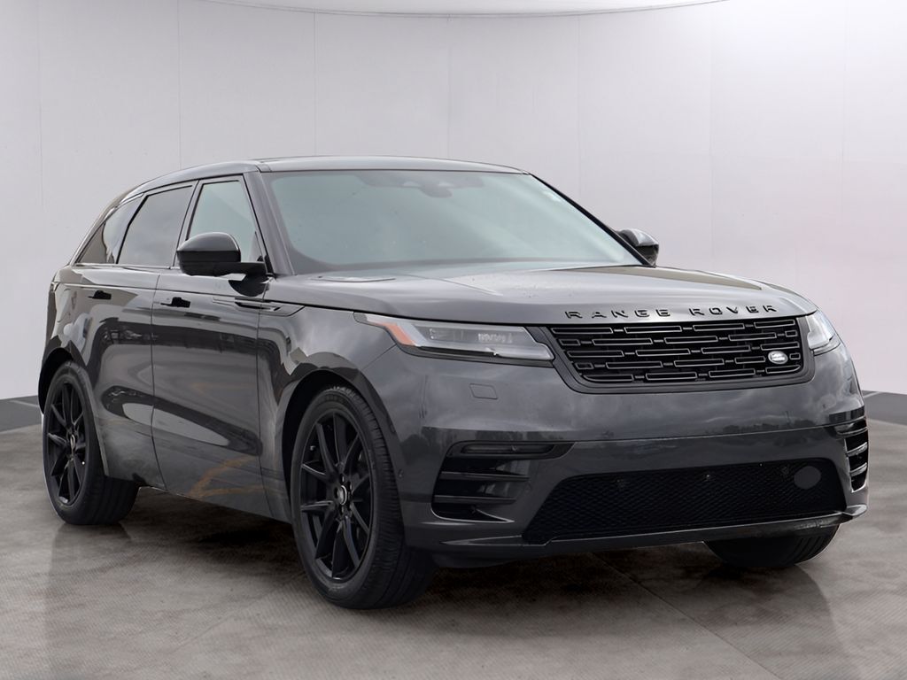 2026 Land Rover Range Rover Velar Dynamic SE