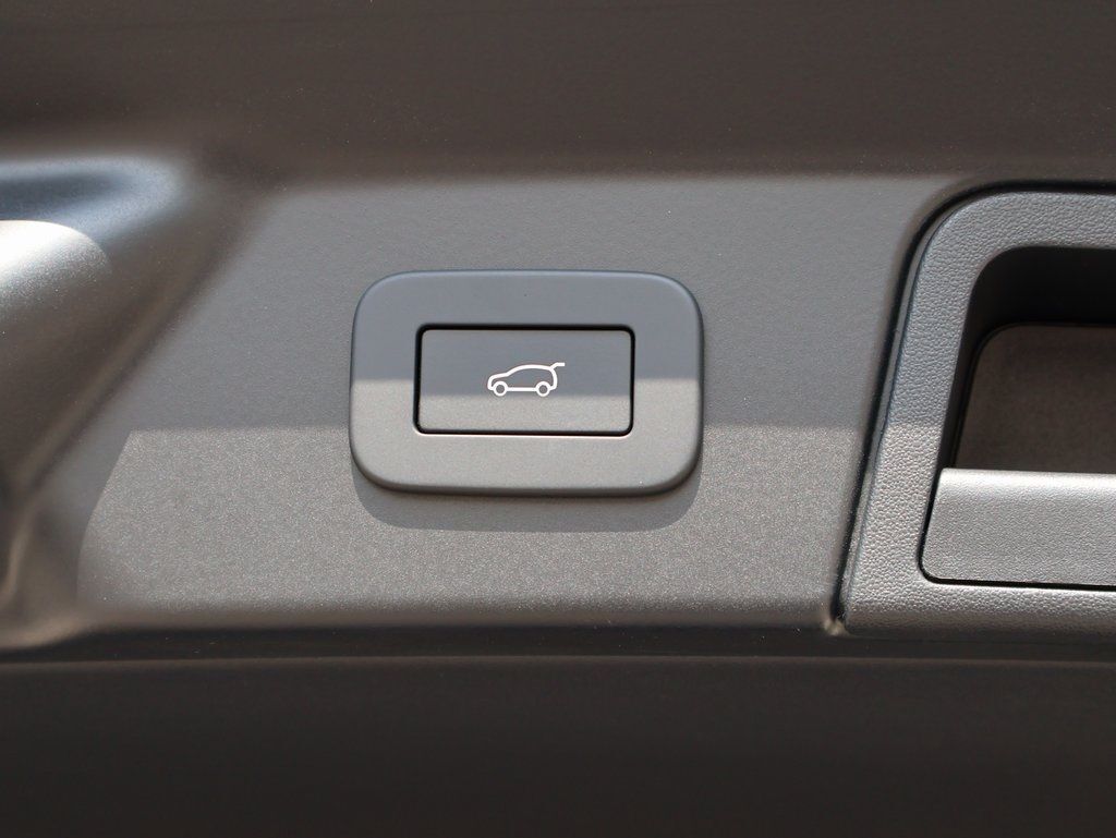 2026 Land Rover Range Rover Velar Dynamic SE San Clemente CA