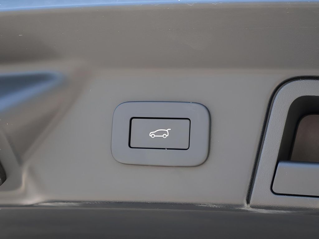 2026 Land Rover Range Rover Velar Dynamic SE San Clemente CA