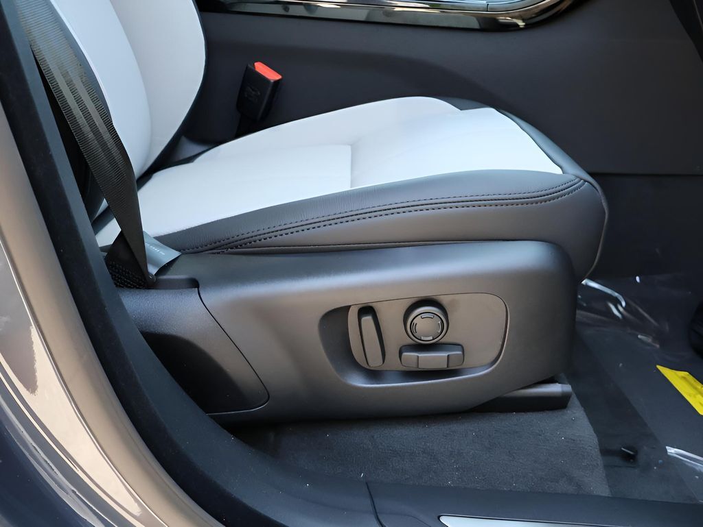 2026 Land Rover Range Rover Velar Dynamic SE San Clemente CA