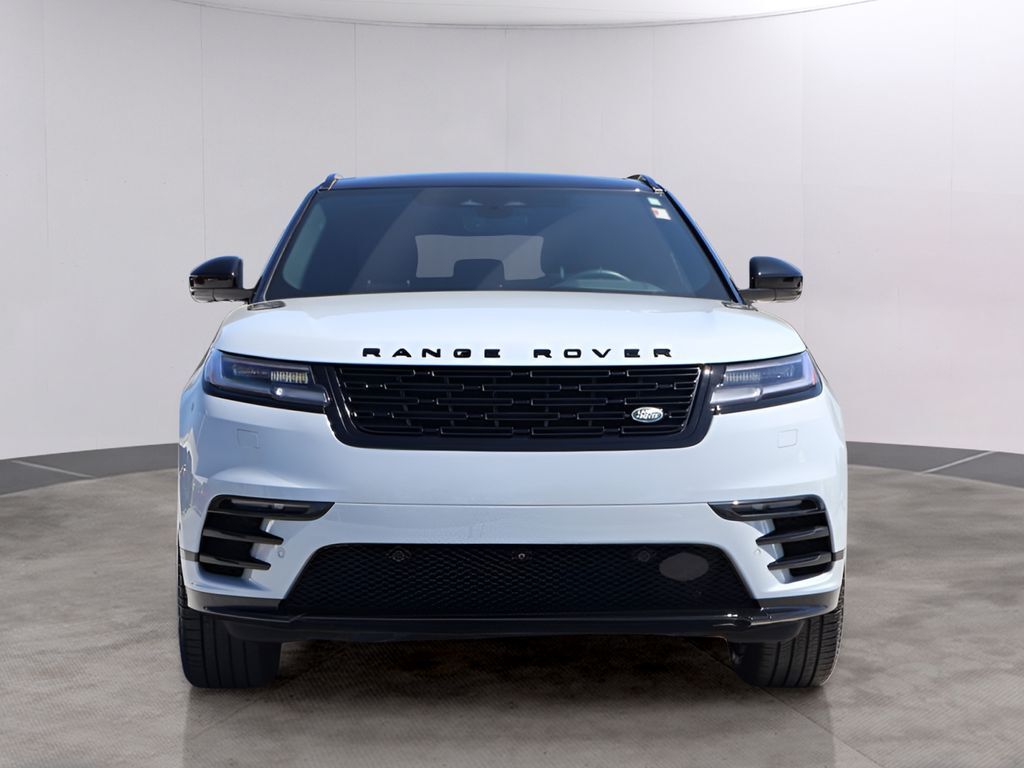 2026 Land Rover Range Rover Velar Dynamic SE