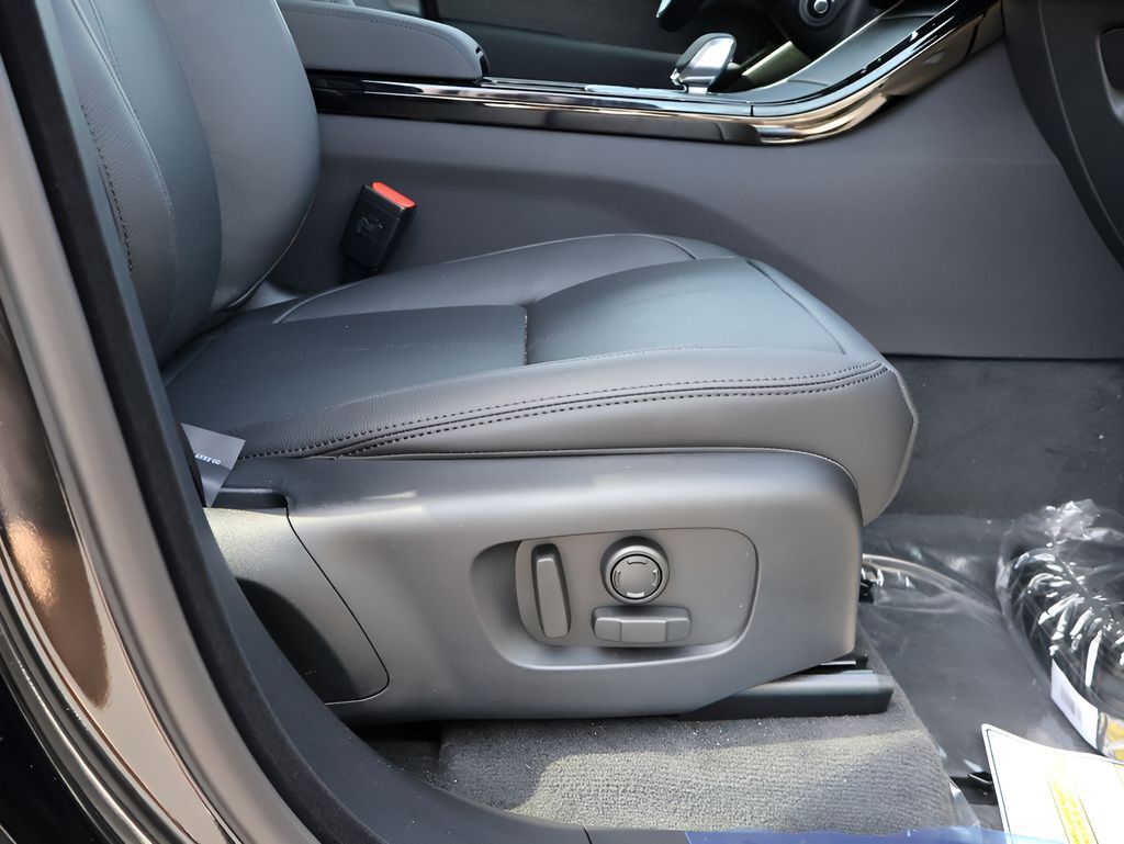 2026 Land Rover Range Rover Velar Dynamic SE San Clemente CA