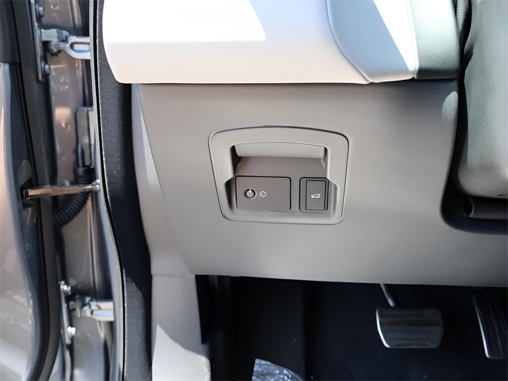 2026 Land Rover Range Rover Velar Dynamic SE San Clemente CA