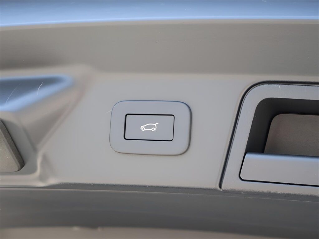 2026 Land Rover Range Rover Velar Dynamic SE San Clemente CA