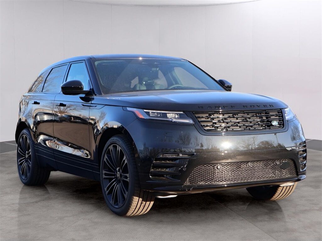 2026 Land Rover Range Rover Velar Dynamic SE