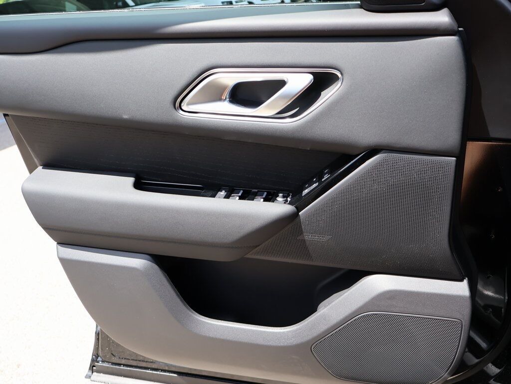 2026 Land Rover Range Rover Velar Dynamic SE San Clemente CA